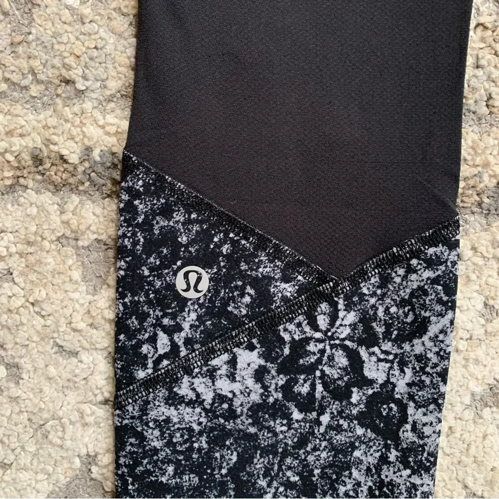 Lululemon Pace Rival Crop Achromatize Ice Grey Black Tights 2